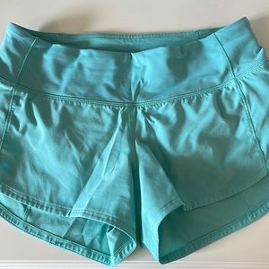 Lululemon Speed Up Low-Rise 2.5” shorts. Size 2 (XS). Mint green.